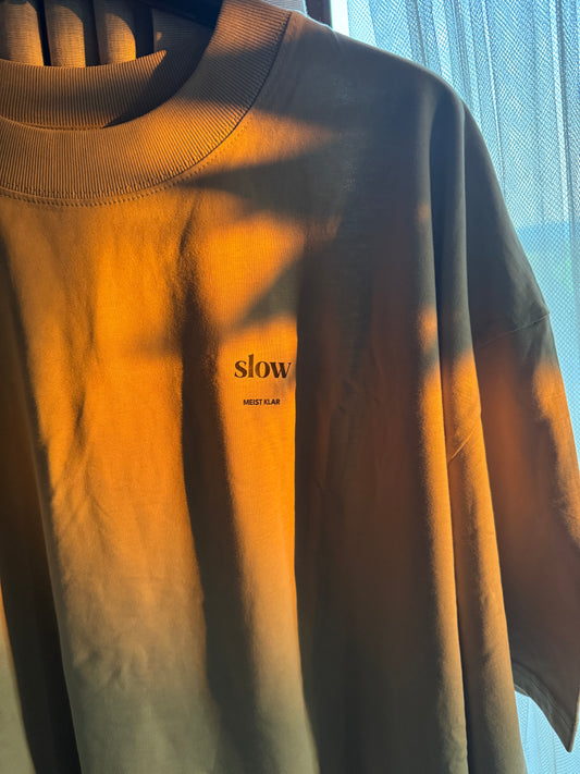 SLOW - OVERSIZE UNISEX T-SHIRT